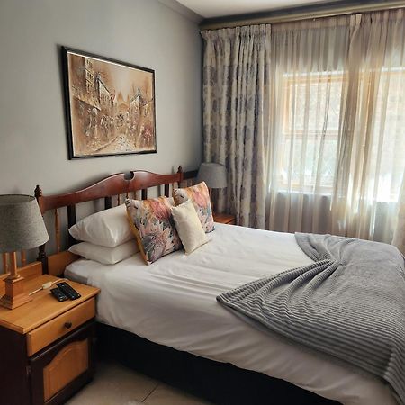 Lagoon Breeze Guest House Knysna Exterior photo